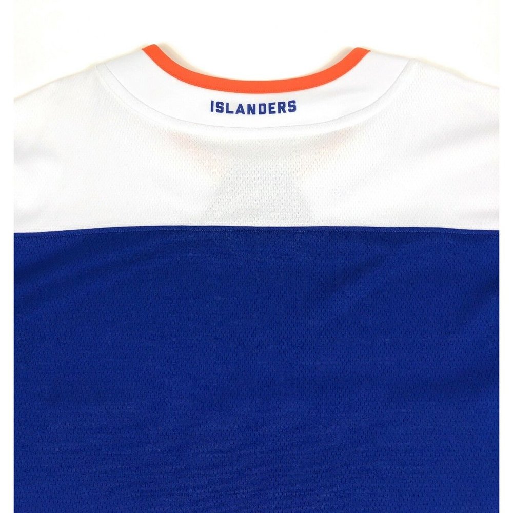 New York Islanders NHL Fanatics Breakaway Jersey - Picture 4 of 9